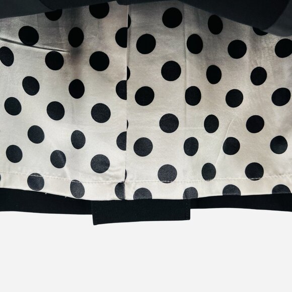 Tahari Women's Lined Black Blazer Jacket Sz 4 Bell Sleeve Two Buttons Polyester - Picture 7 of 12